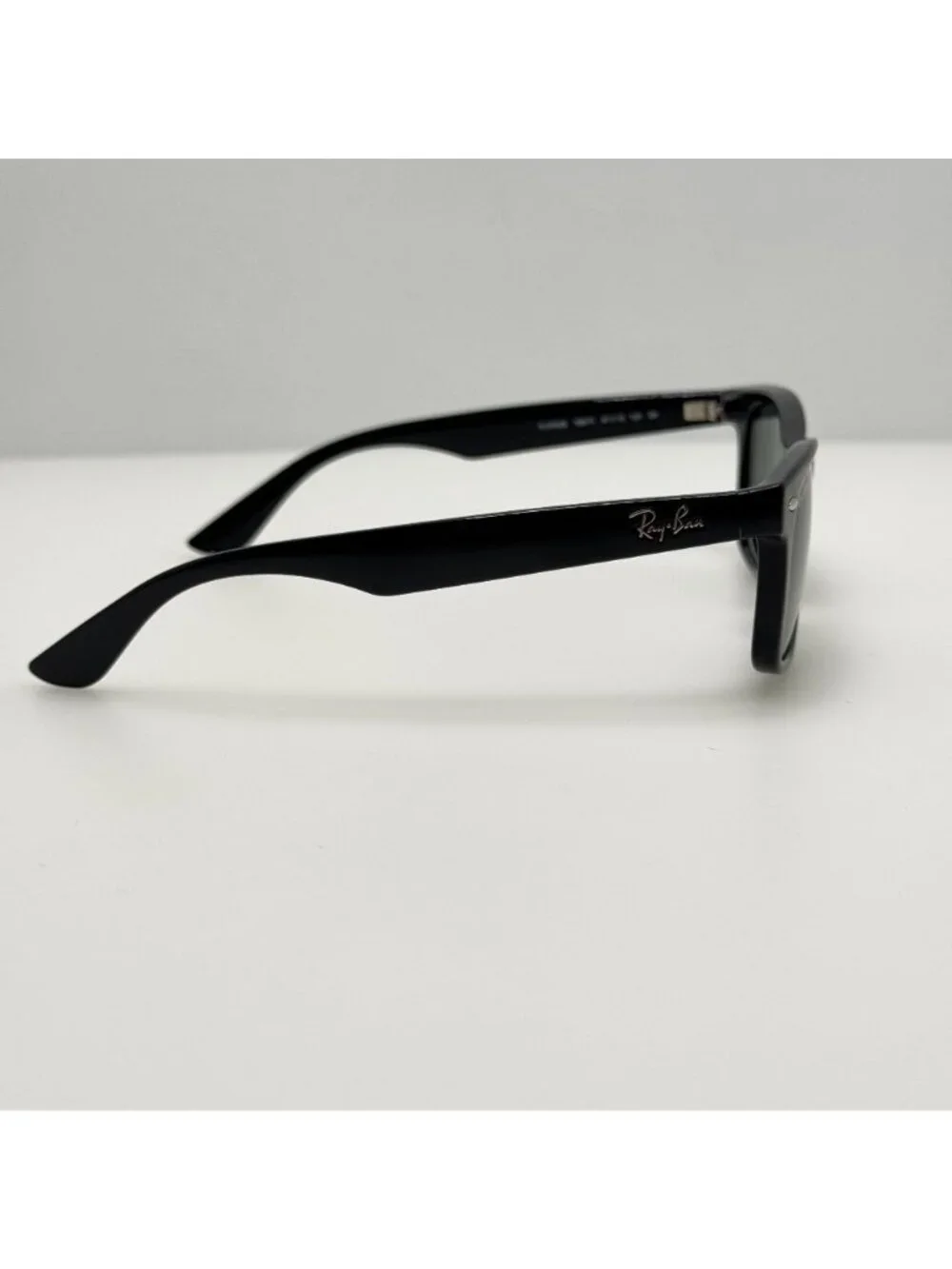 Ray Ban Sunglasses RJ9052S 100/71 Kids Youth 47-15-125